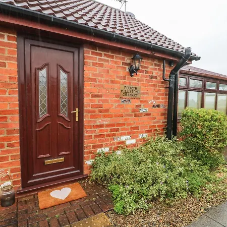 Holiday home Fourth Milestone Granary York